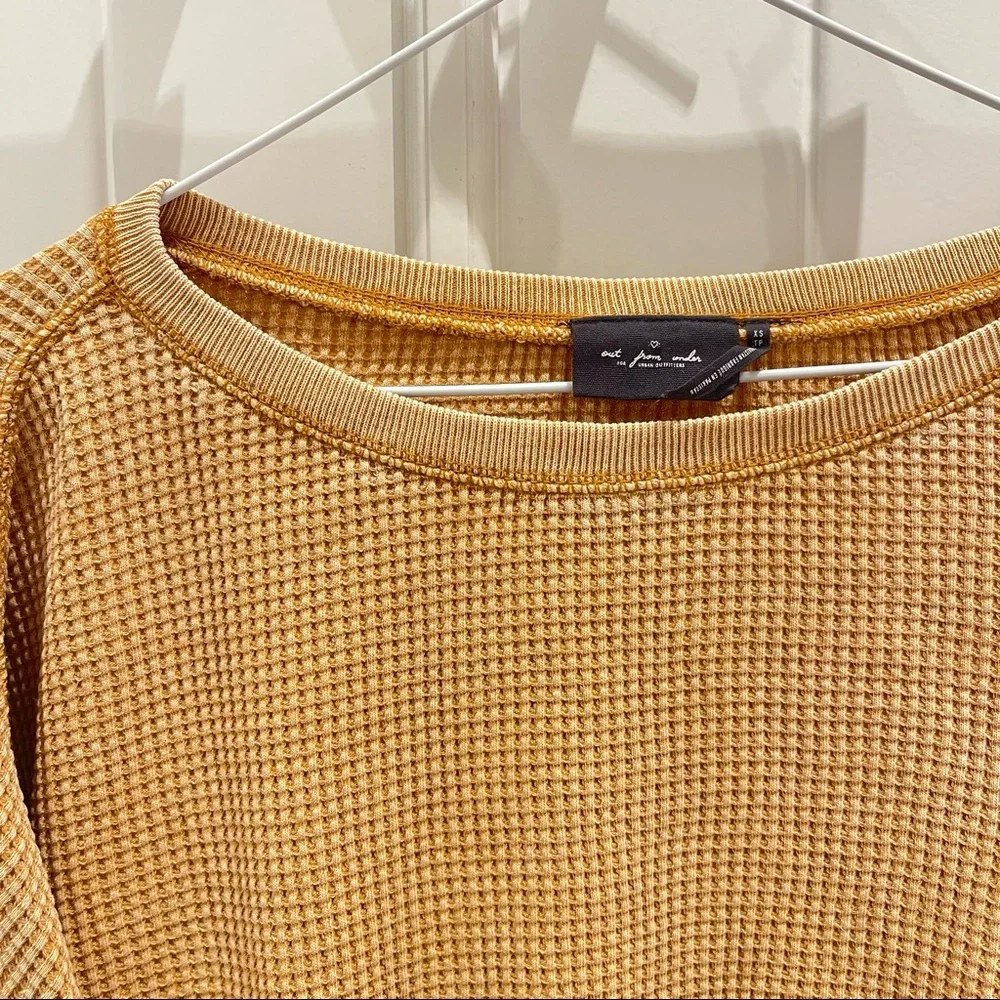 Urban Outfitters Out from Under Luciana Long Sleeve Top in Beige (XS) - Picture 7 of 10